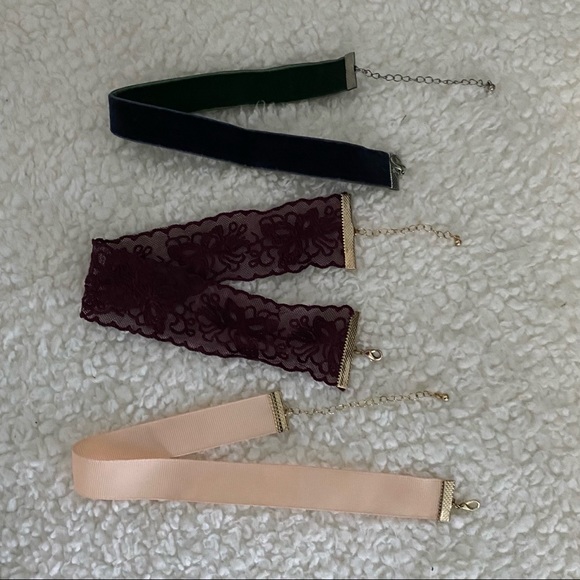 Choker Set - Picture 3 of 3